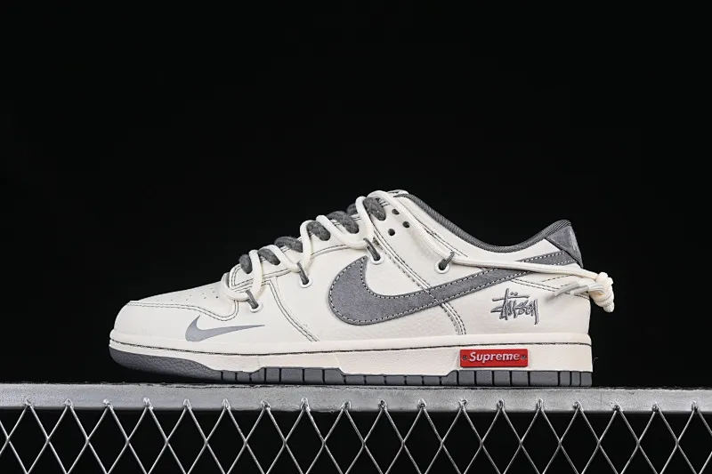 All categories Nk SB Dunk Series Nk SB Dunk Low High-end customized low-top sneakers Nike SB Dunk Low Stusi